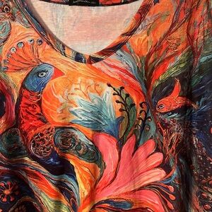 Beautiful colorful T-shirt​​